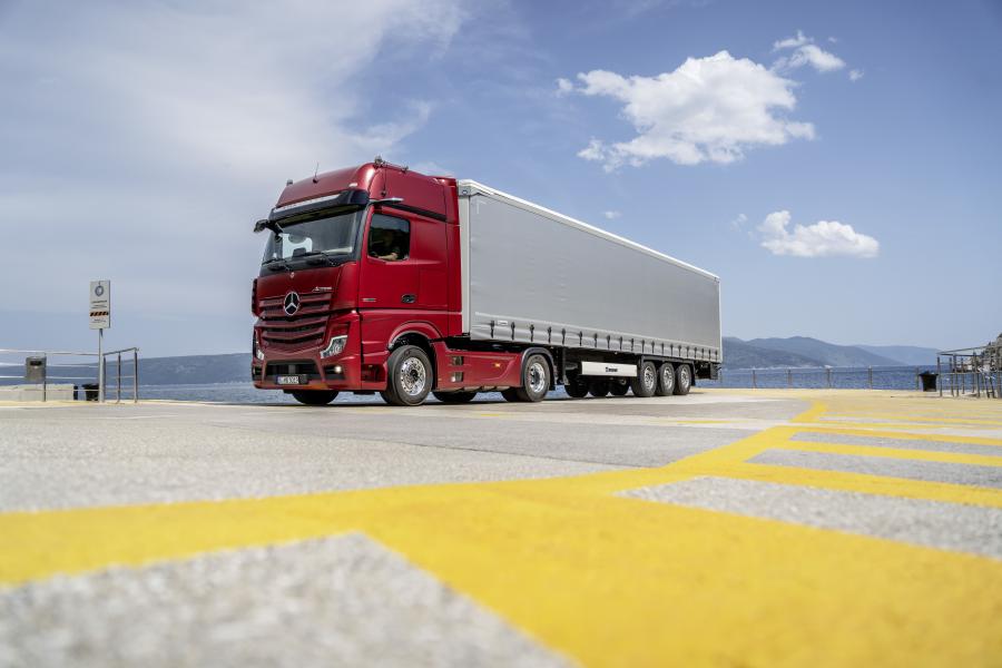 Mercedes-Benz Actros 1863 LS 4x2 (Br.963) 2018 года  (фото 15 из 60)